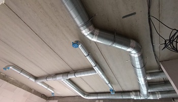 Realizace vzduchotechniky – ZŠ Bříství